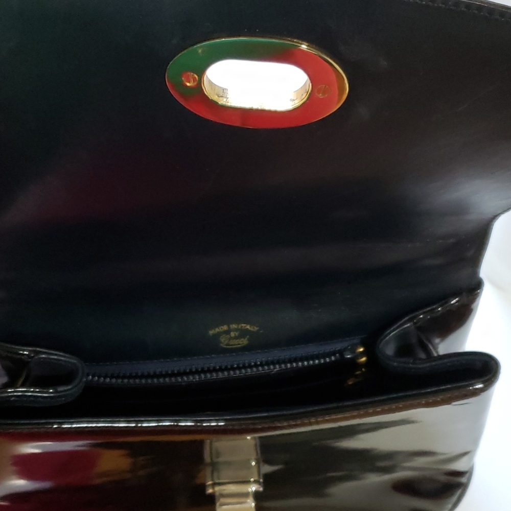 Vintage Black Gucci purse with Silver Metal Handle - Picture 3 of 5